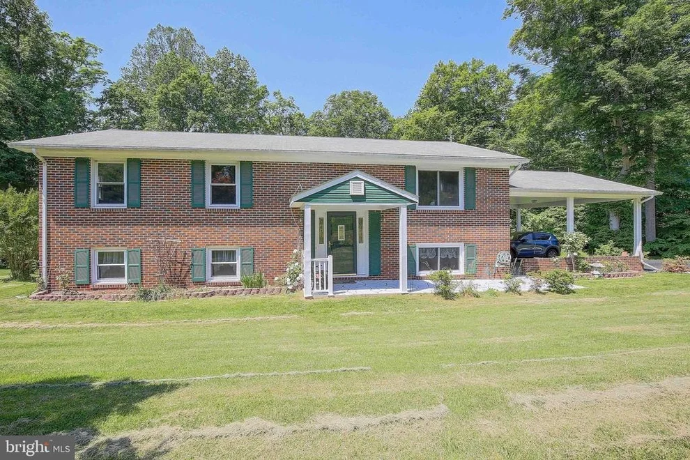 Unit for sale at 28 VALLEY DRIVE, HUNTINGTOWN, MD 20639