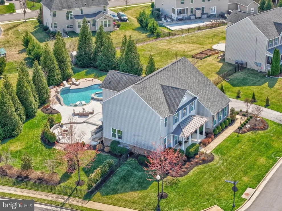Unit for sale at 26760 CRUSHER DRIVE, CHANTILLY, VA 20152