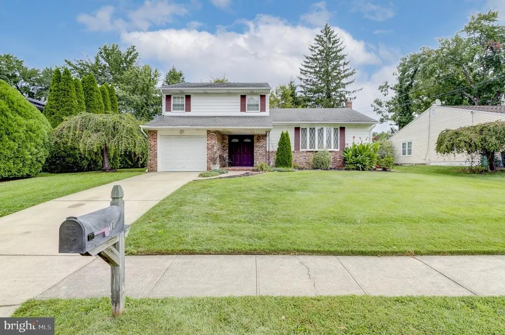 Unit for sale at 10 PASADENA DRIVE, HAMILTON, NJ 08619
