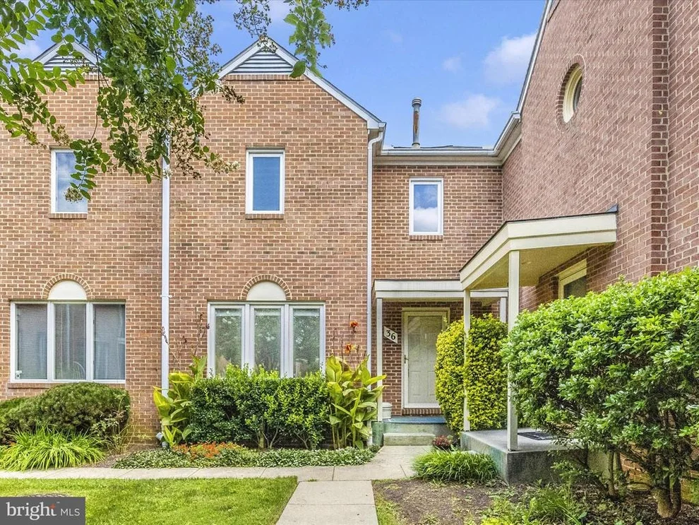 Unit for sale at 36 ROCKCREST CIRCLE, ROCKVILLE, MD 20851