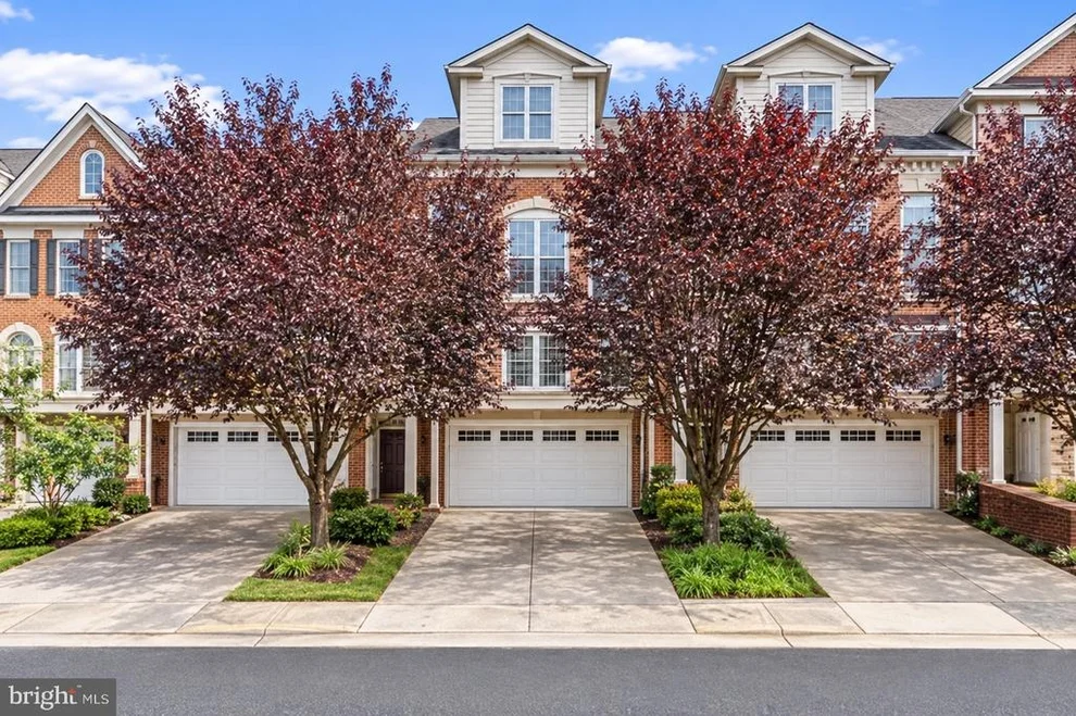 Unit for sale at 7717 SPOLETO LANE, MCLEAN, VA 22102