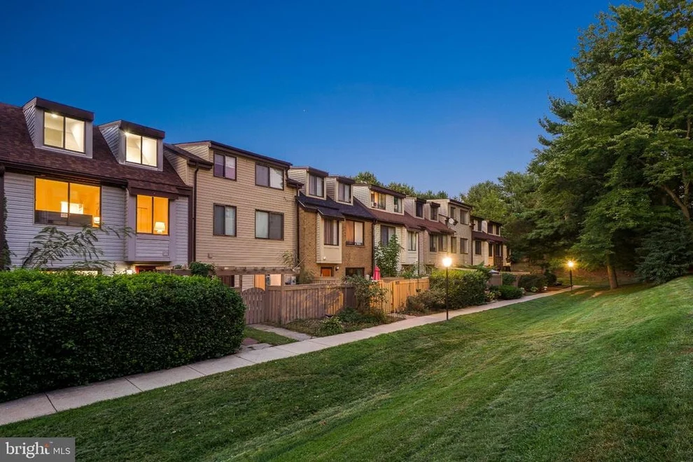 Unit for sale at 9879 BROOKRIDGE COURT, GAITHERSBURG, MD 20886