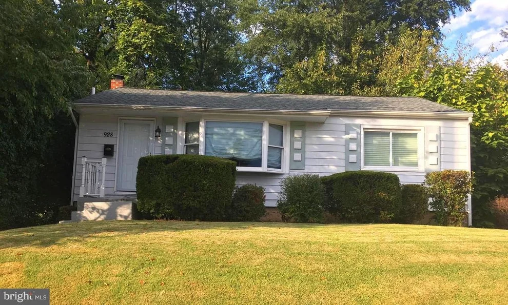 Unit for sale at 928 VEIRS MILL ROAD, ROCKVILLE, MD 20851