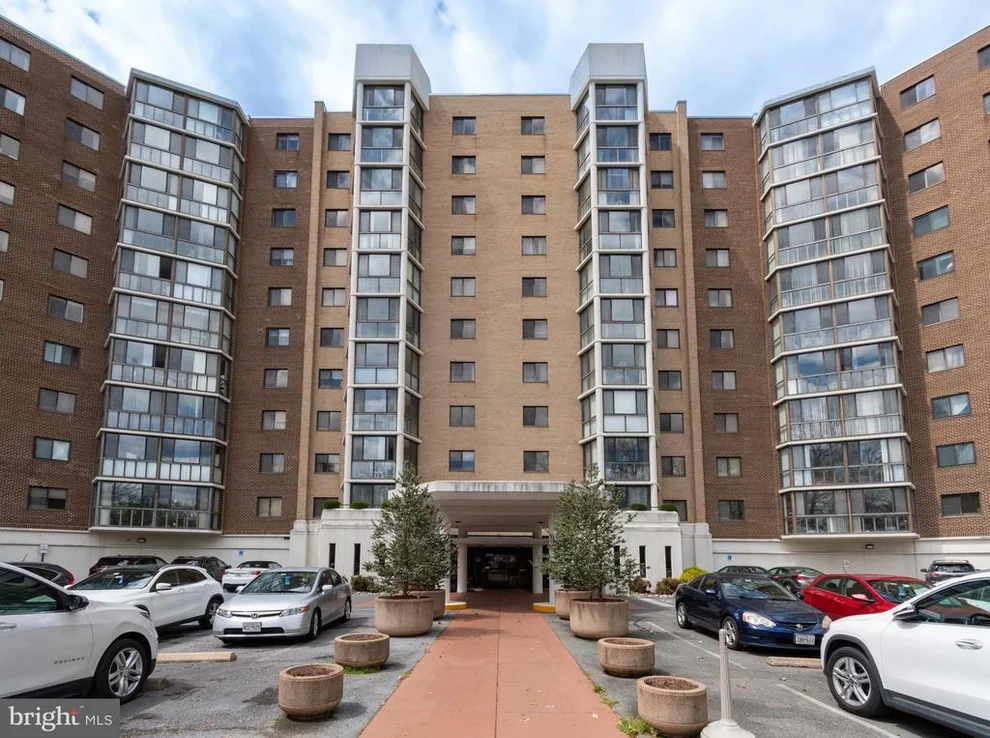 Unit for sale at 15115 INTERLACHEN DRIVE, SILVER SPRING, MD 20906