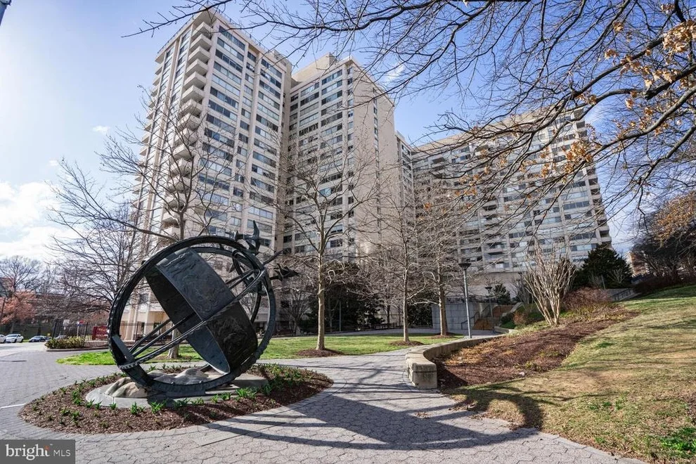 Unit for sale at 5500 FRIENDSHIP BOULEVARD, CHEVY CHASE, MD 20815