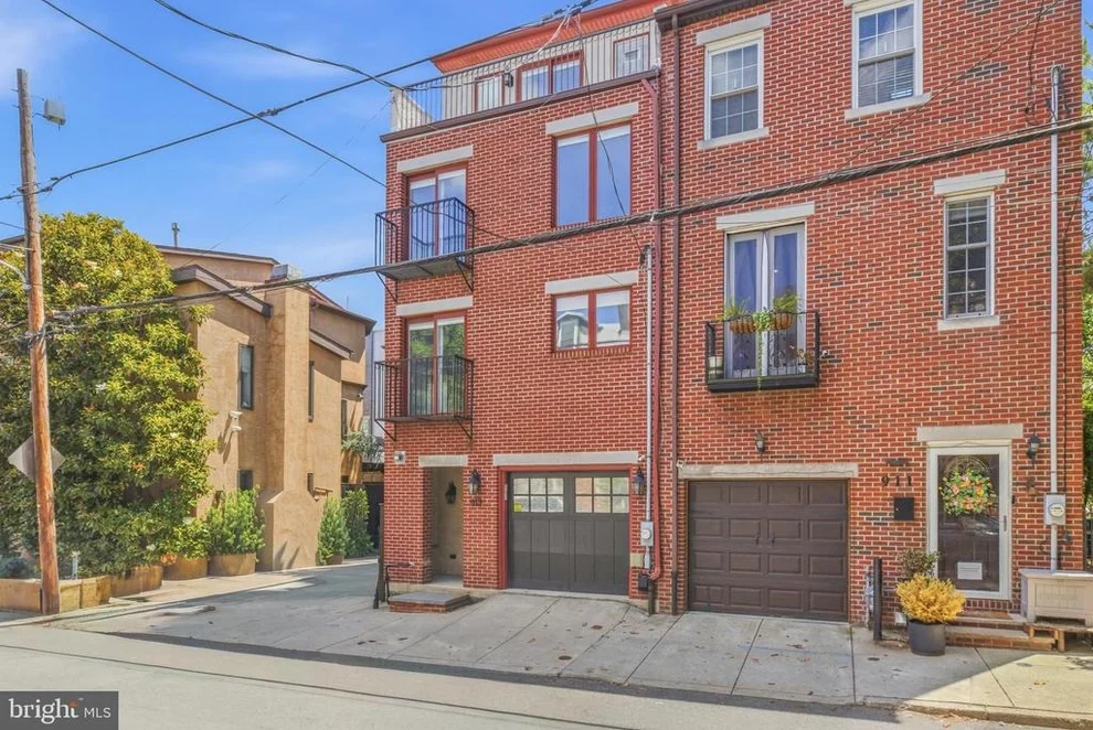 Unit for sale at 913 N LAWRENCE STREET, PHILADELPHIA, PA 19123