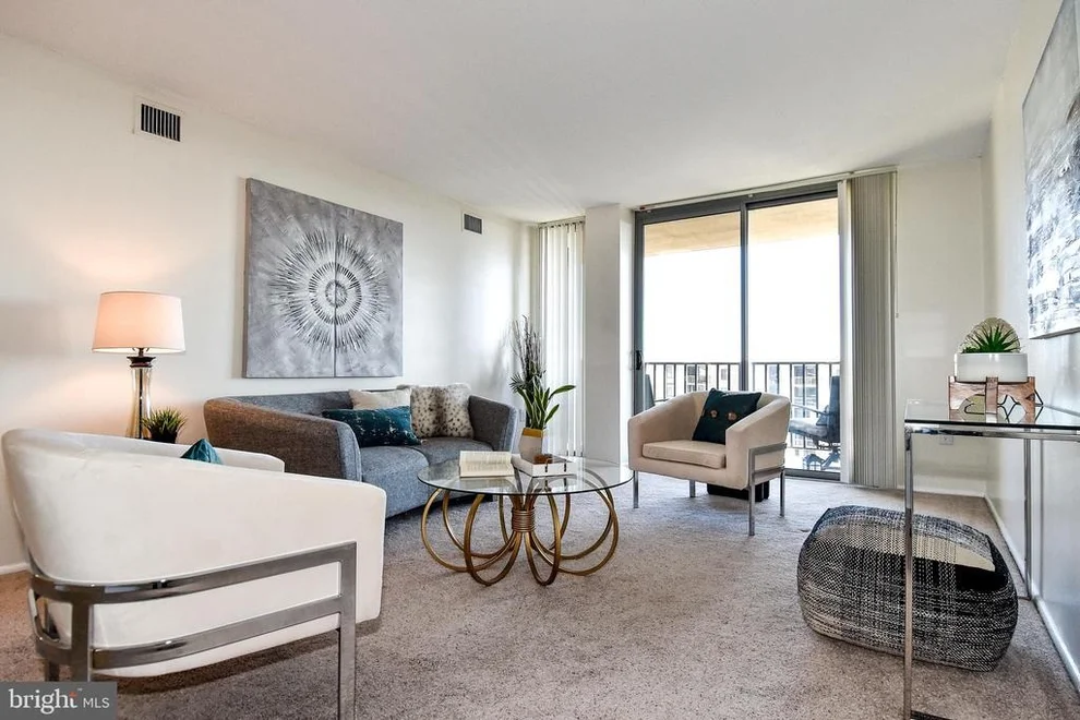 Unit for sale at 4600 S FOUR MILE RUN DRIVE, ARLINGTON, VA 22204