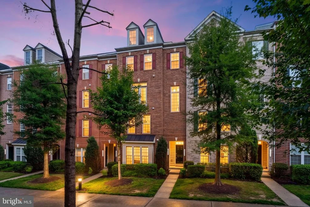 Unit for sale at 2254 MARGRAF CIRCLE, WOODBRIDGE, VA 22191