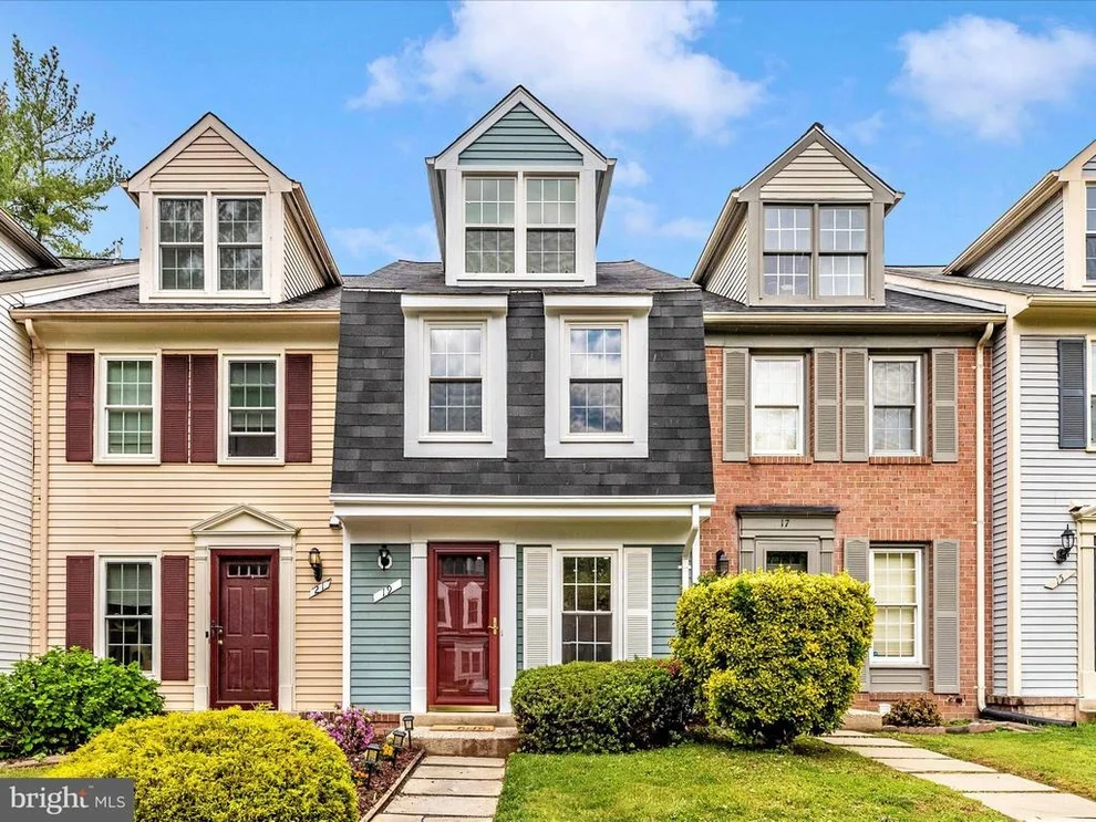 Unit for sale at 19 STRATH HAVEN COURT, MONTGOMERY VILLAGE, MD 20886
