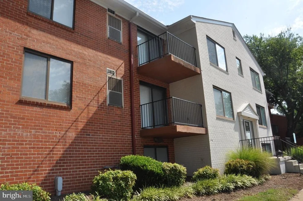 Unit for sale at 125-L CLUBHOUSE DRIVE SW, LEESBURG, VA 20175