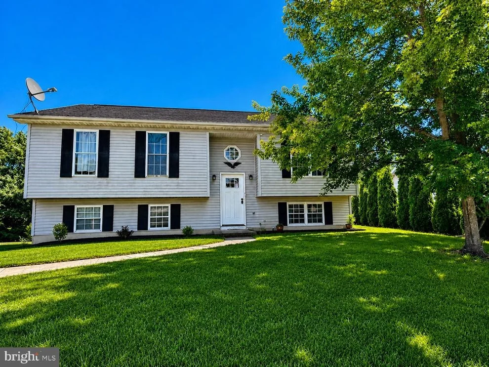 Unit for sale at 163 GRAND DRIVE, TANEYTOWN, MD 21787