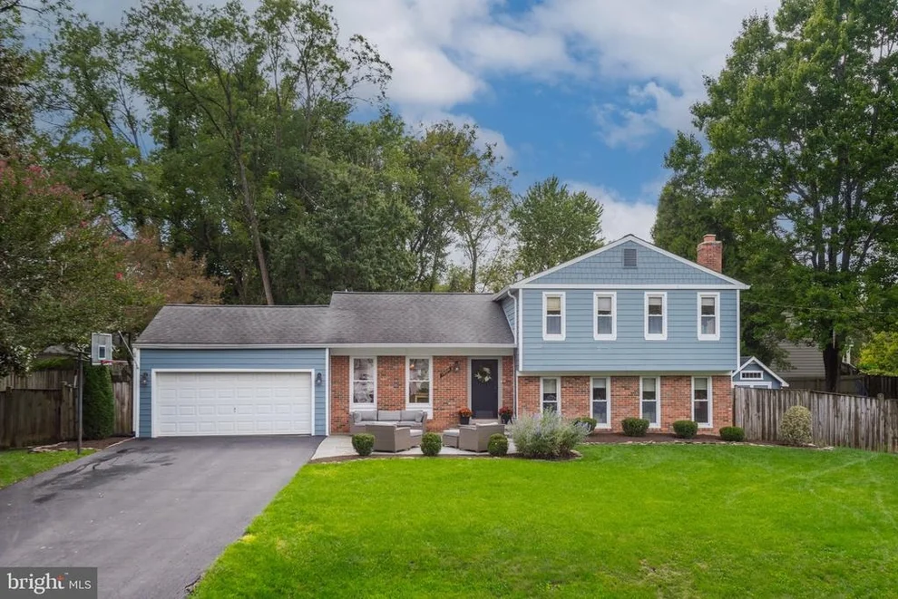 Unit for sale at 15004 ROCKING SPRING DRIVE, ROCKVILLE, MD 20853