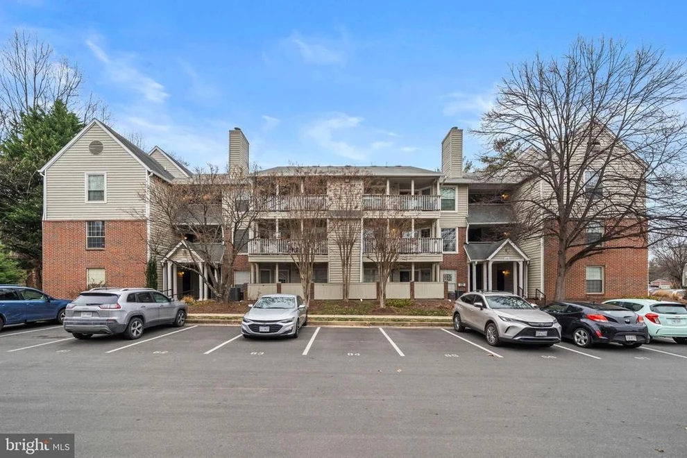Unit for sale at 3916 PENDERVIEW DRIVE, FAIRFAX, VA 22033
