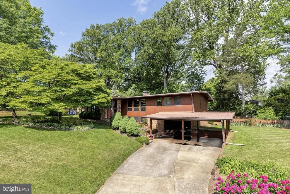 Unit for sale at 3018 PINE SPRING ROAD, FALLS CHURCH, VA 22042