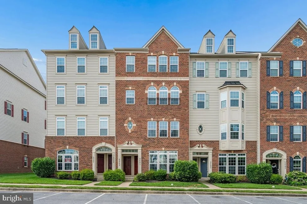 Unit for sale at 5051 SMALL GAINS WAY, FREDERICK, MD 21703