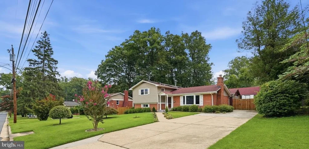 Unit for sale at 7305 BROOKCREST PLACE, ANNANDALE, VA 22003