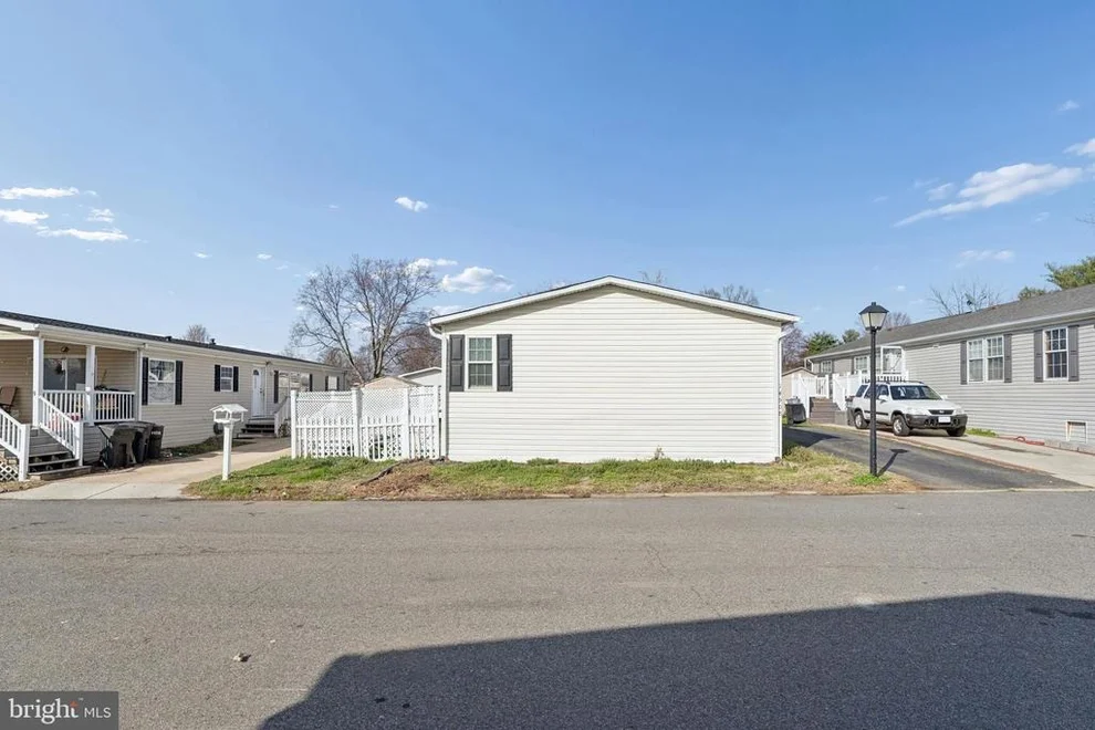 Unit for sale at 14508 UNITED DRIVE, CHANTILLY, VA 20151