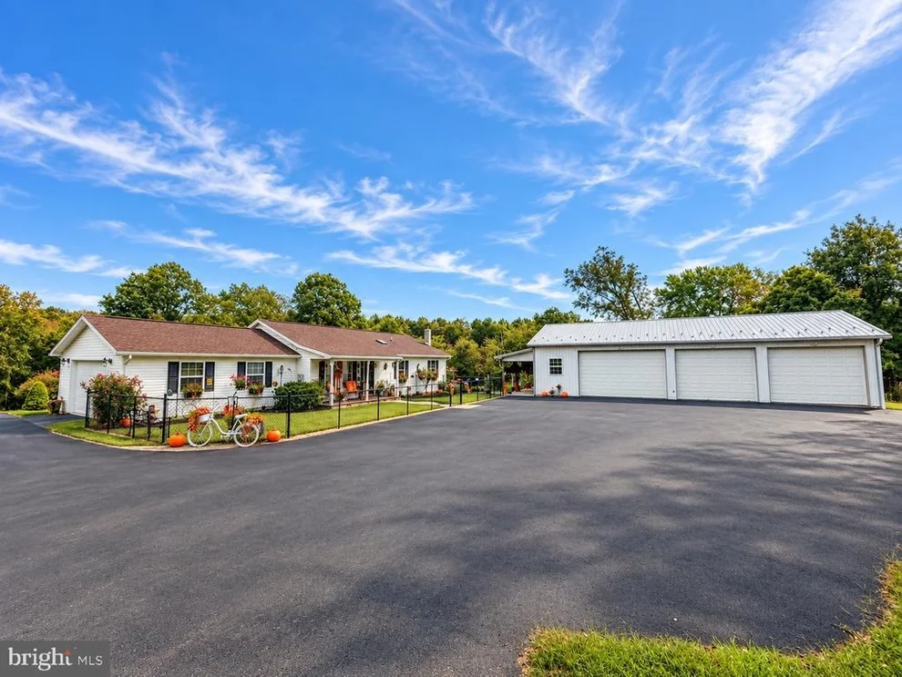 Unit for sale at 70 APPLE ORCHARD PLACE, BERKELEY SPRINGS, WV 25411
