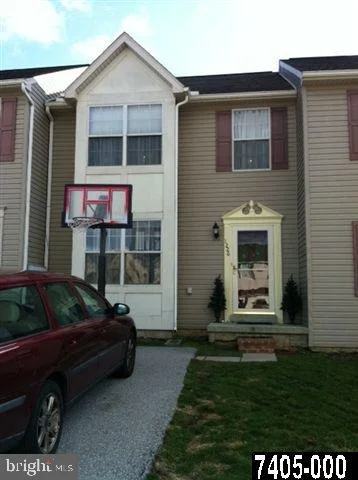 Unit for sale at 1226 WANDA DRIVE, HANOVER, PA 17331