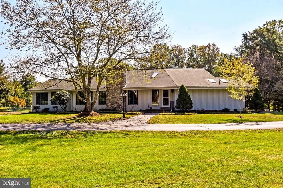 Unit for sale at 3905 ALDIE ROAD, CATHARPIN, VA 20143