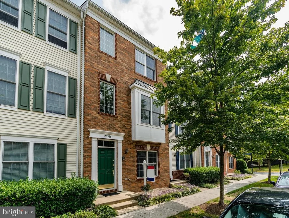 Unit for sale at 25386 SHIPLEY TERRACE, CHANTILLY, VA 20152