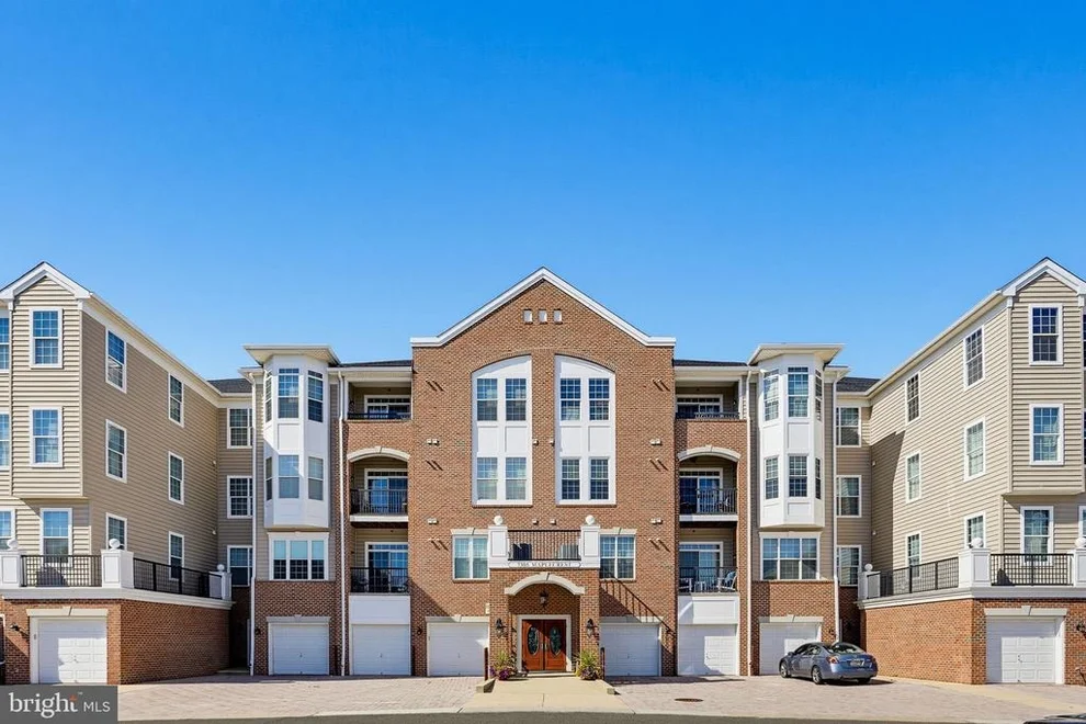 7305 Maplecrest