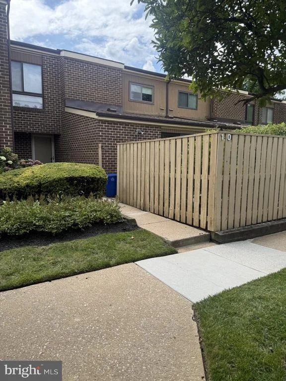 Unit for sale at 10 COBBLER COURT, BALTIMORE, MD 21208