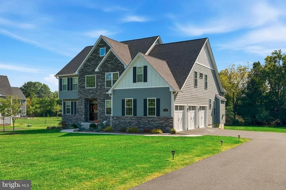 Unit for sale at 48 E HOLLAND ROAD, HOLLAND, PA 18966