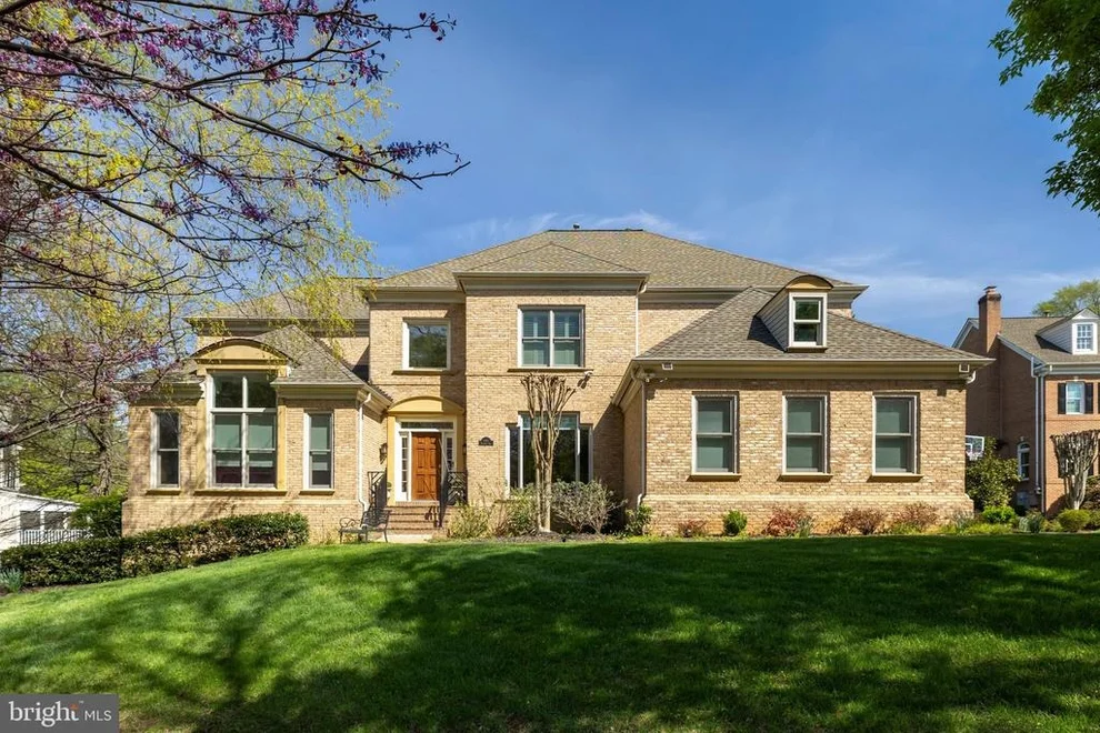 Unit for sale at 1411 WOODHURST BOULEVARD, MCLEAN, VA 22102