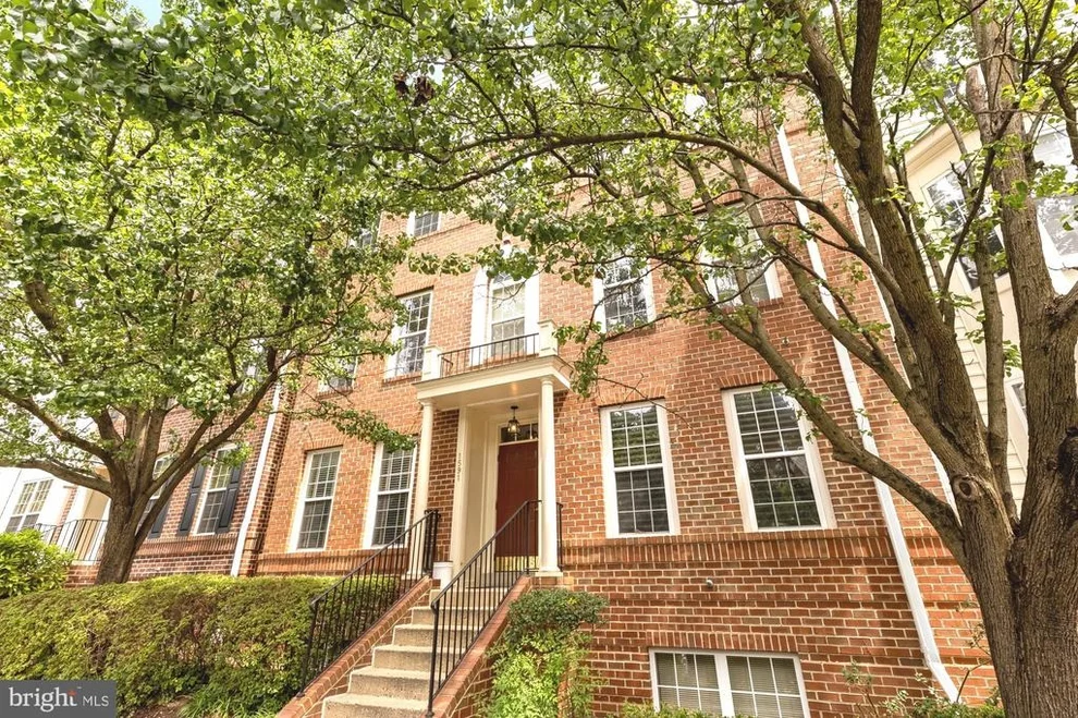 Unit for sale at 1591 LEEDS CASTLE DRIVE, VIENNA, VA 22182