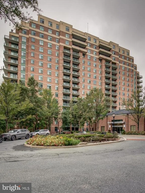 Unit for sale at 11700 OLD GEORGETOWN ROAD, ROCKVILLE, MD 20852