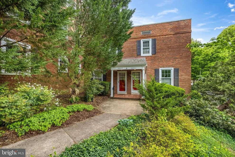 Unit for sale at 2800 S ABINGDON STREET, ARLINGTON, VA 22206
