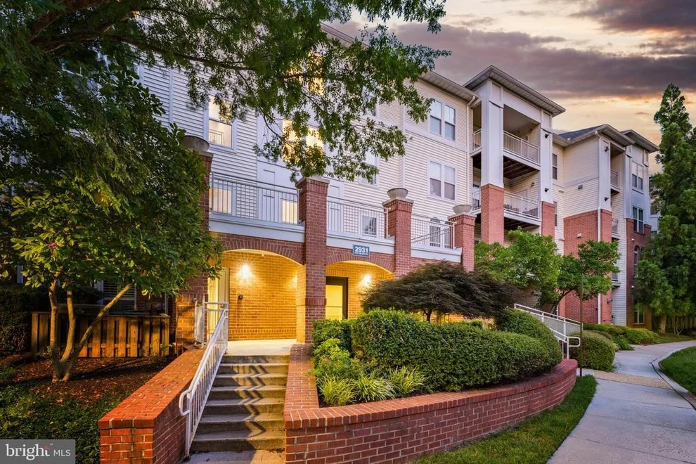 Unit for sale at 2931 DEER HOLLOW WAY, FAIRFAX, VA 22031