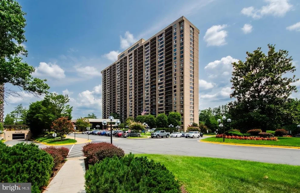 Unit for sale at 3705 S GEORGE MASON DRIVE, FALLS CHURCH, VA 22041