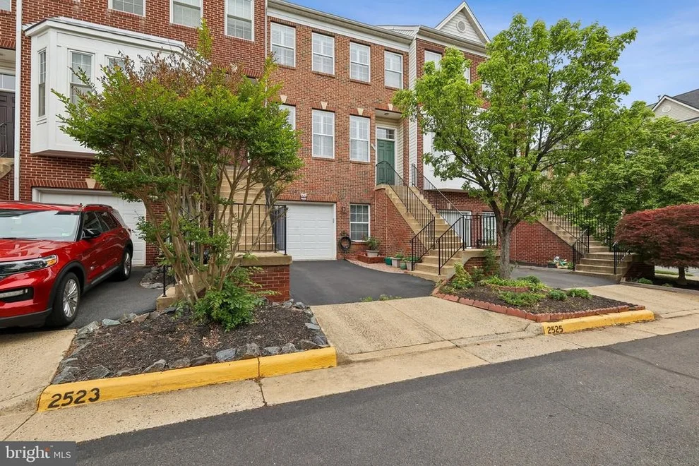 Unit for sale at 2525 JAMES MADISON CIRCLE, HERNDON, VA 20171