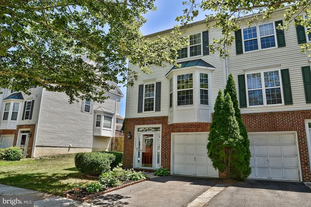 Unit for sale at 42880 GOLF VIEW DRIVE, CHANTILLY, VA 20152