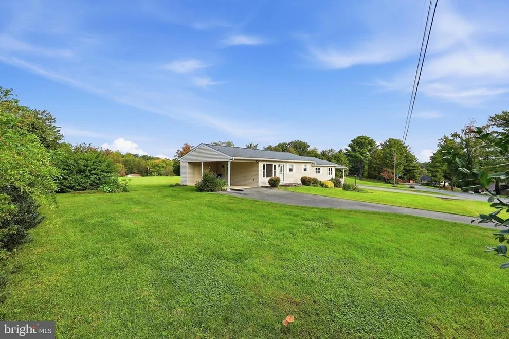 Unit for sale at 11008 CARRIAGE LANE, FREDERICK, MD 21701