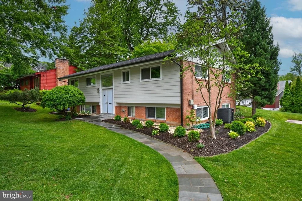 Unit for sale at 6501 BANNOCKBURN DRIVE, BETHESDA, MD 20817
