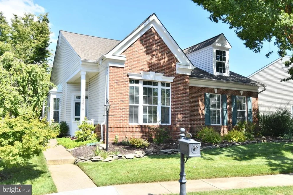 Unit for sale at 12874 DUNBARTON DRIVE, BRISTOW, VA 20136