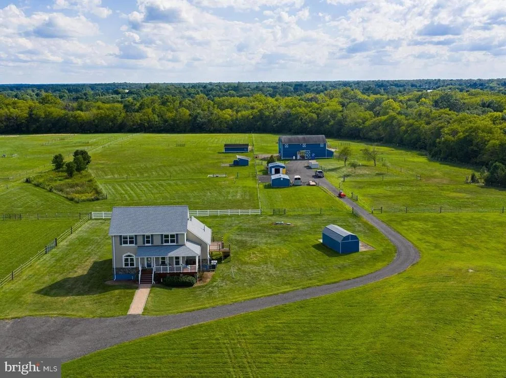 Unit for sale at 11801 PARKGATE DRIVE, NOKESVILLE, VA 20181