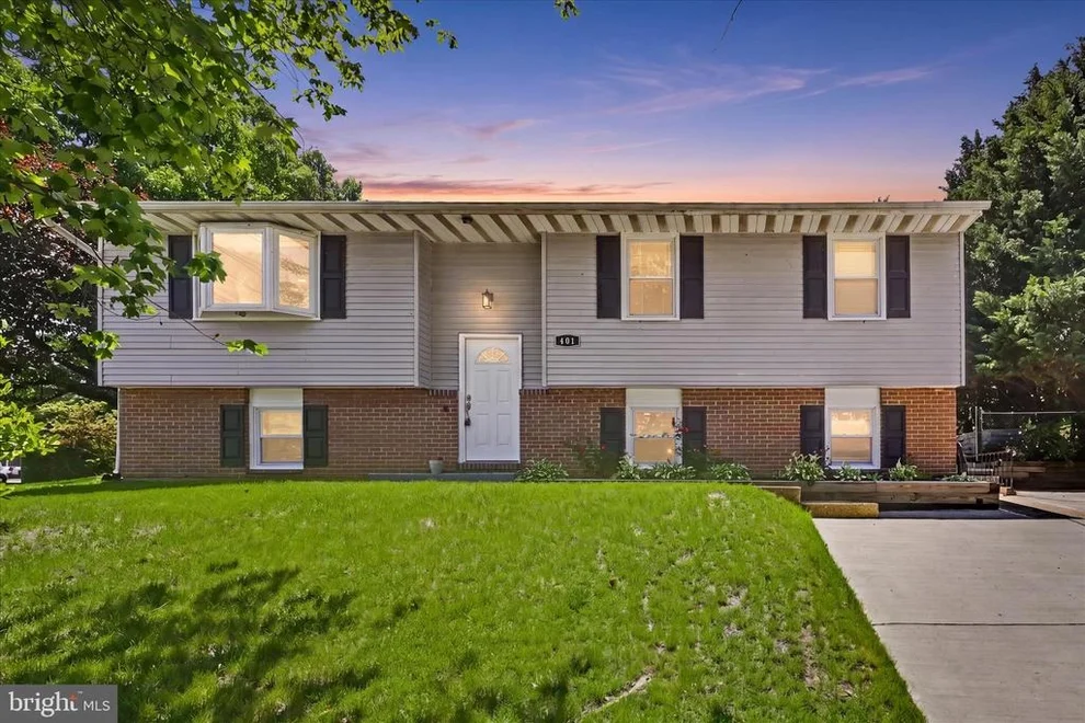 Unit for sale at 401 GROVE RIDGE COURT, LINTHICUM HEIGHTS, MD 21090