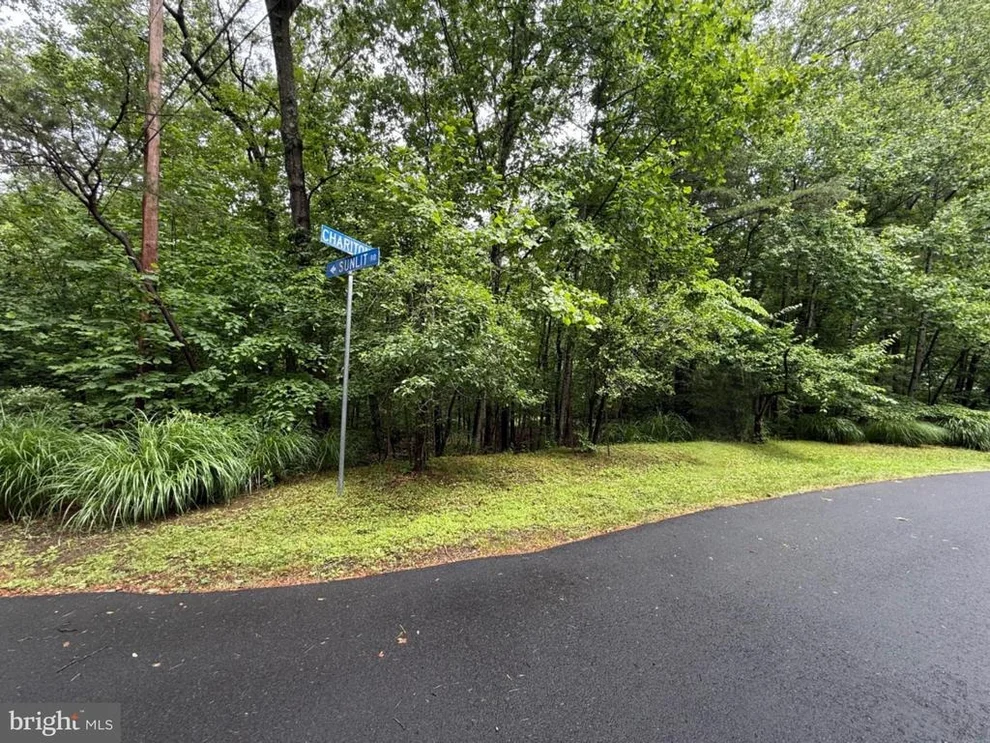 Unit for sale at 2704 CHARITON STREET, OAKTON, VA 22124