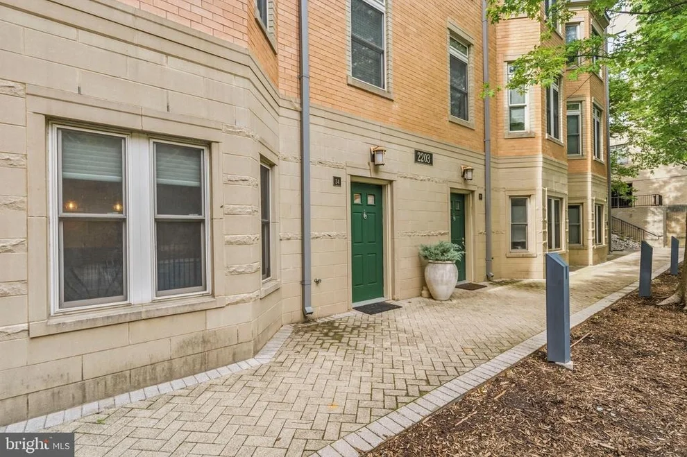 Unit for sale at 2203 12TH COURT N, ARLINGTON, VA 22201