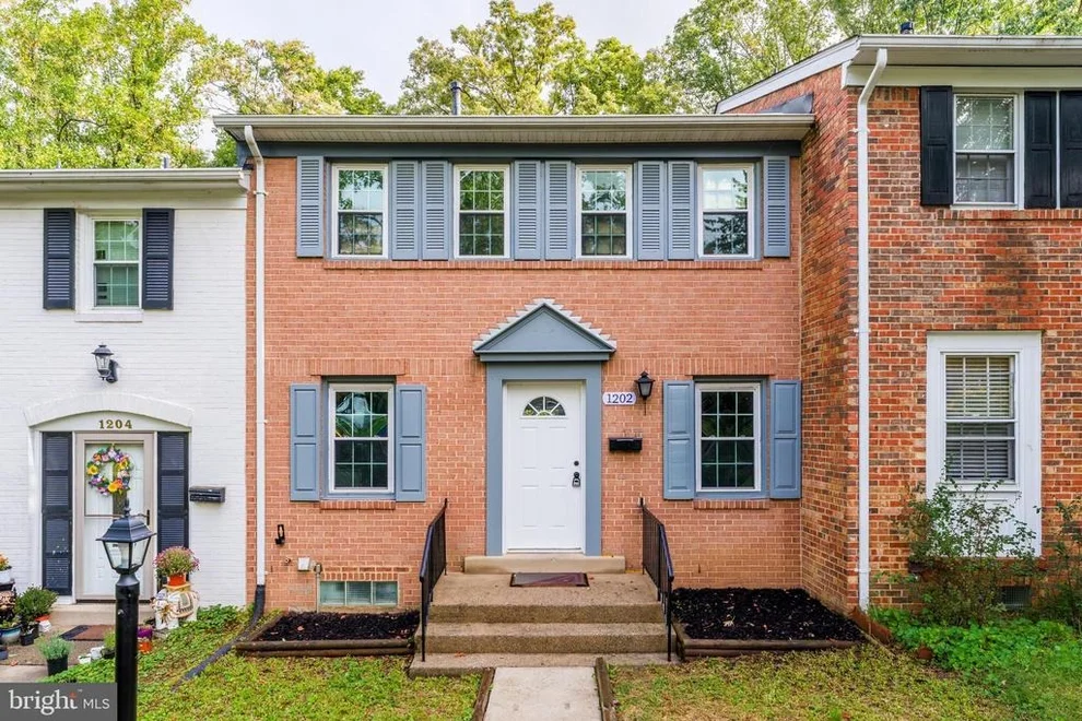 Unit for sale at 1202 FOX RUN PLACE, WOODBRIDGE, VA 22191