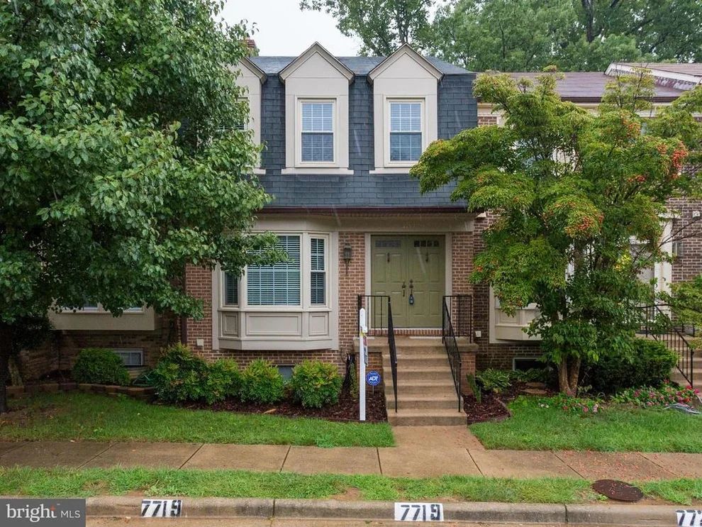 Unit for sale at 7719 BRISTOL SQUARE COURT, SPRINGFIELD, VA 22153