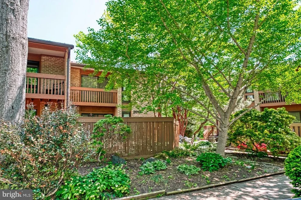 Unit for sale at 2013 LAKEWINDS DRIVE, RESTON, VA 20191