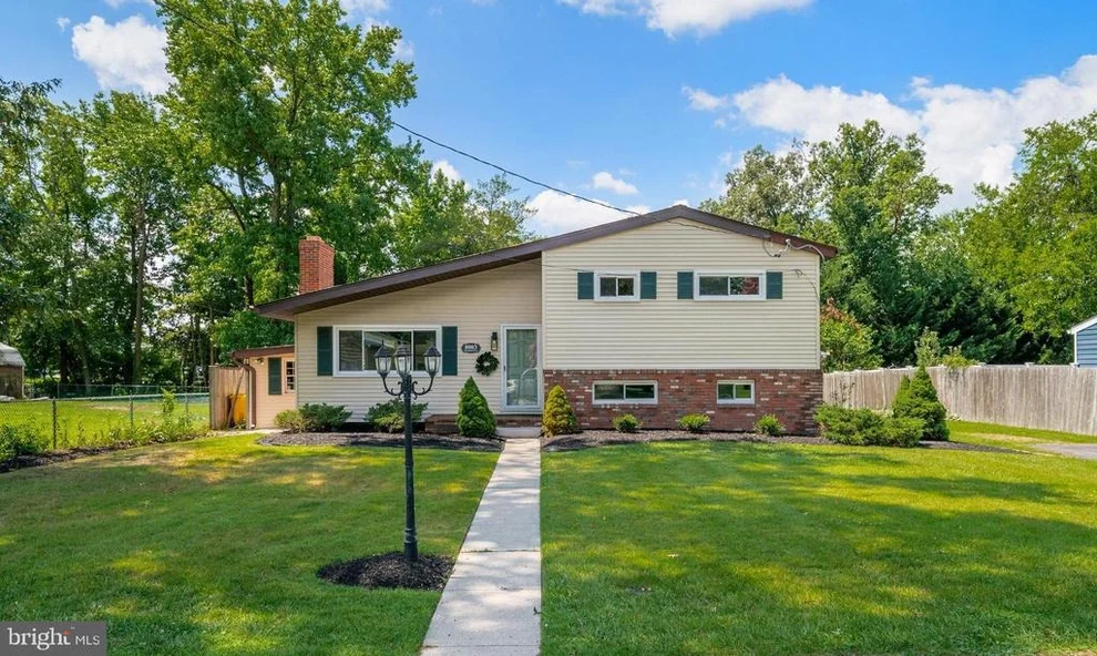 Unit for sale at 8003 WOODHOLME CIRCLE, PASADENA, MD 21122