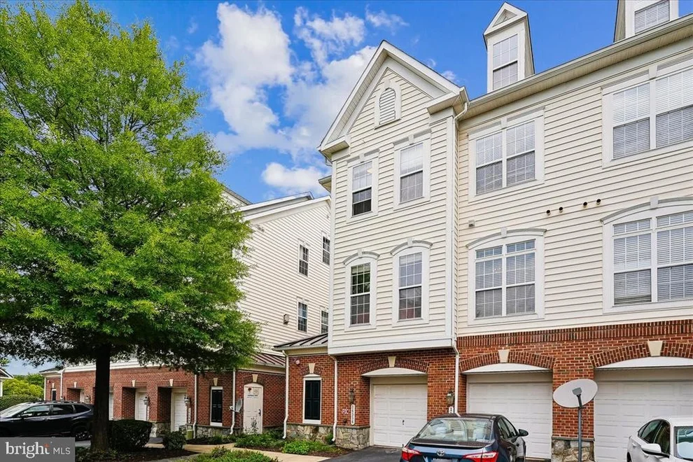 Unit for sale at 14556 KYLEWOOD WAY, GAINESVILLE, VA 20155