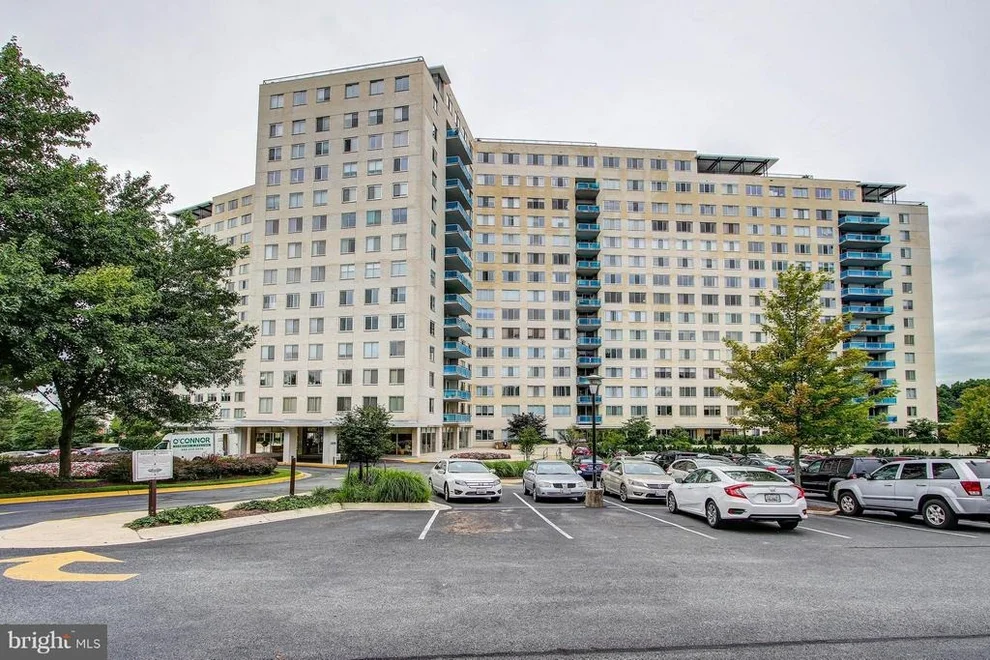 Unit for sale at 10500 ROCKVILLE PIKE, ROCKVILLE, MD 20852