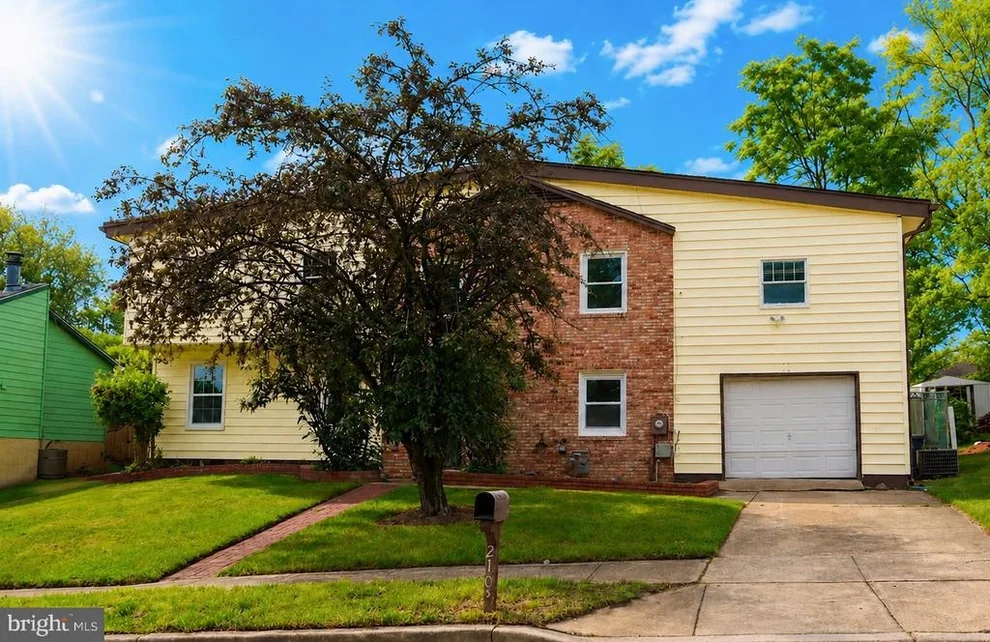 Unit for sale at 2103 WILLOWTREE LANE, TEMPLE HILLS, MD 20748